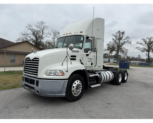 MACK CXU613