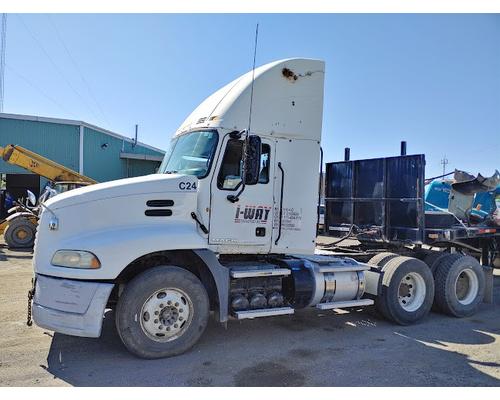 MACK CXU613 Consignment sale