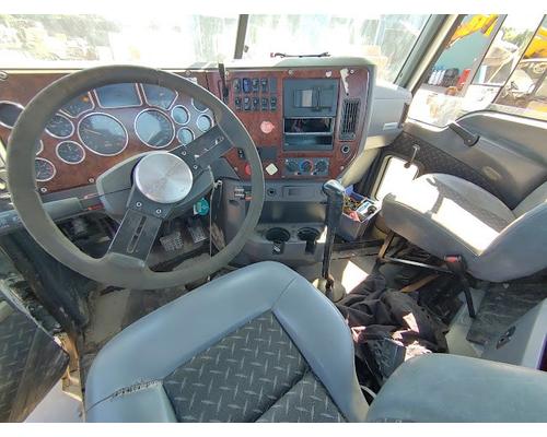 MACK CXU613 Consignment sale