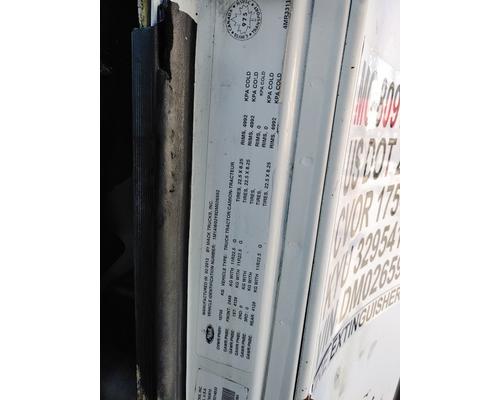 MACK CXU613 Consignment sale