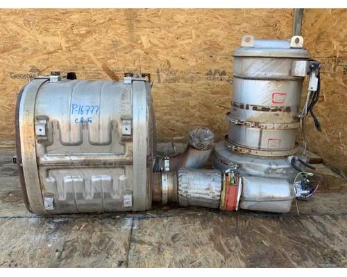  Mack CXU613 DPF - Diesel Particulate Filter #