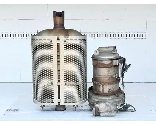  Mack CXU613 DPF - Diesel Particulate Filter #
