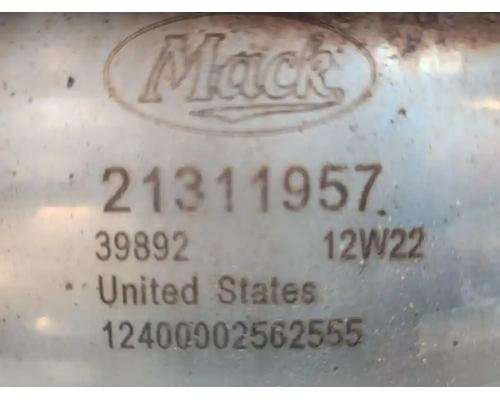  Mack CXU613 DPF - Diesel Particulate Filter #