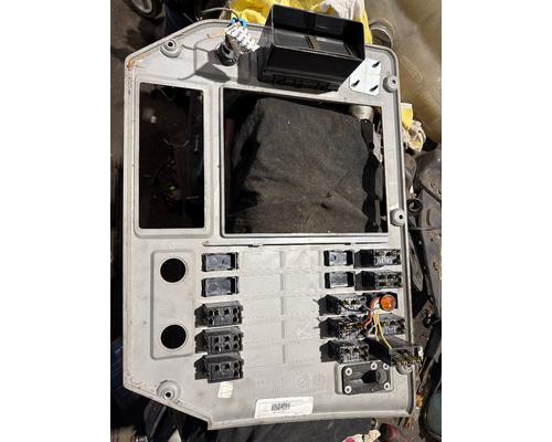 MACK CXU613 Dash Panel