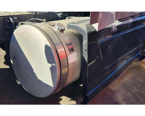  Mack CXU613 Fuel Tank #