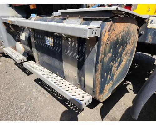  Mack CXU613 Fuel Tank #