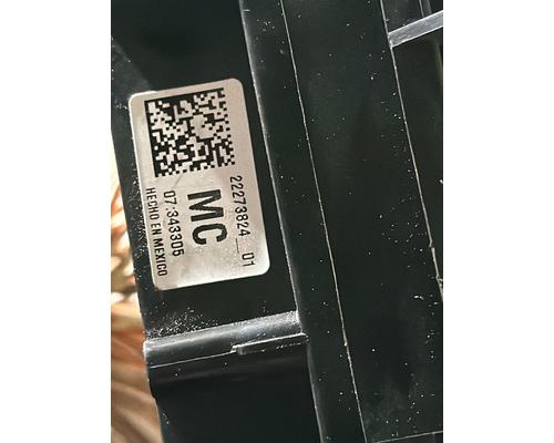 MACK CXU613 Fuse Box