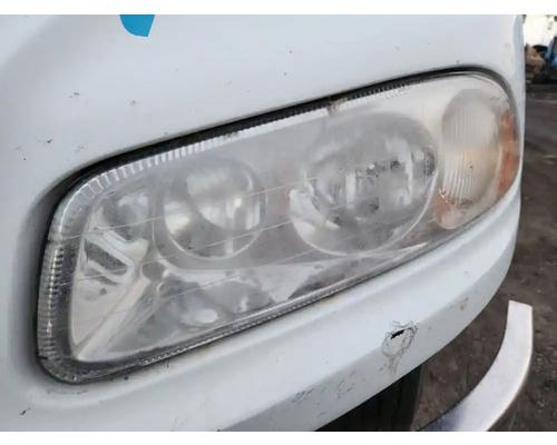 Mack CXU613 Headlamp Assembly # Mack CXU613 Headlamp Assembly #