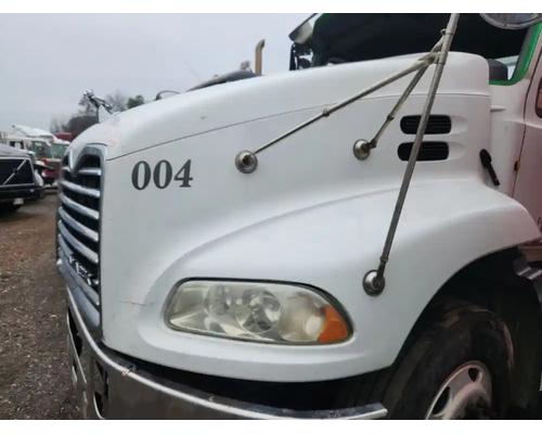  Mack CXU613 Hood #