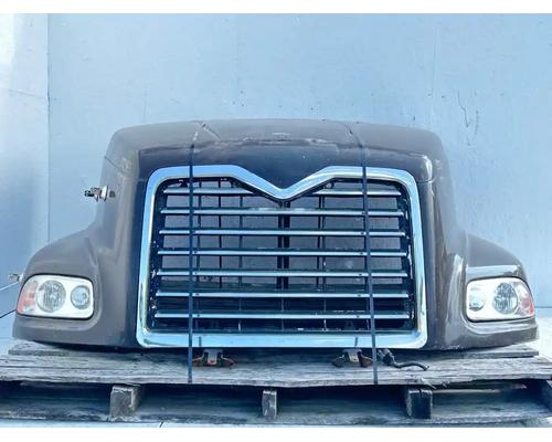 mack-cxu613-hood #1434433