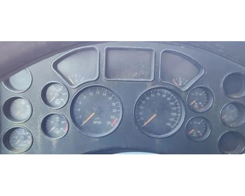  Mack CXU613 Instrument Cluster #