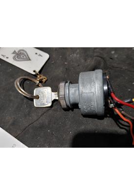 MACK CXU613 Ignition Switch
