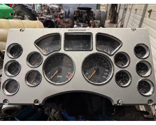 MACK CXU613 Instrument Cluster