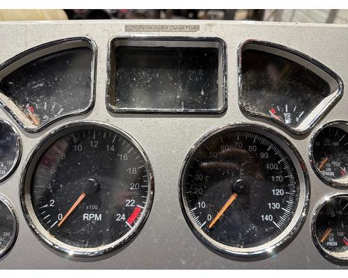 MACK CXU613 Instrument Cluster