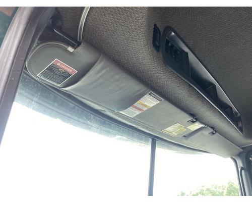  Mack CXU613 Visor #