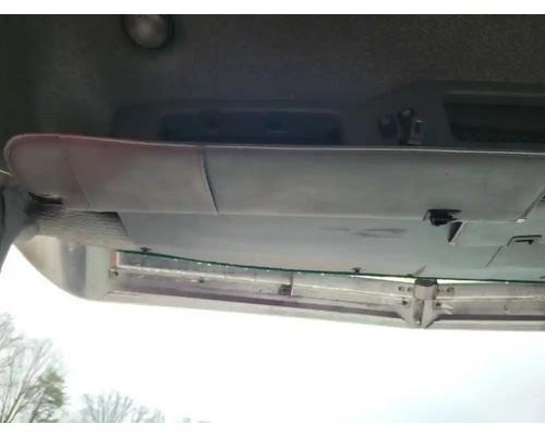  Mack CXU613 Visor #