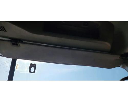  Mack CXU613 Visor #