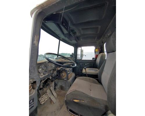 MACK DM686X Complete Vehicle