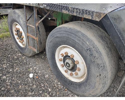 MACK DM686X Complete Vehicle