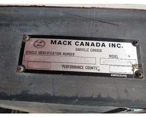 MACK DM686X Complete Vehicle