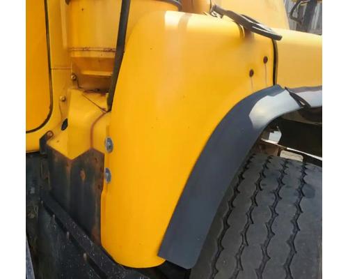 Mack DM688S Fender Extension # Mack DM688S Fender Extension #