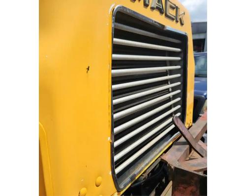 mack-dm688s-grille #1351592