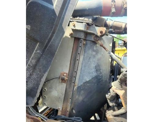  Mack DM688S Radiator #