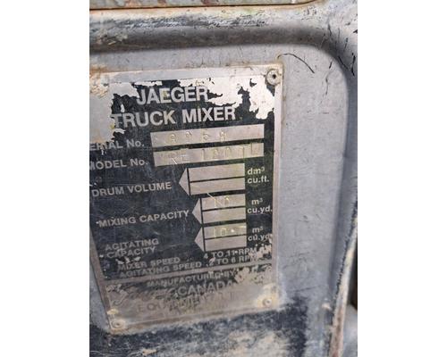 MACK DM690S Door Assembly, Front