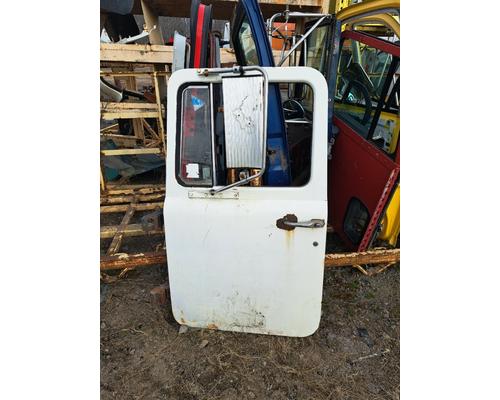 MACK DM690S Door Assembly, Front