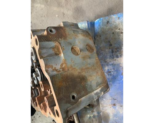 MACK E7 Cylinder Head