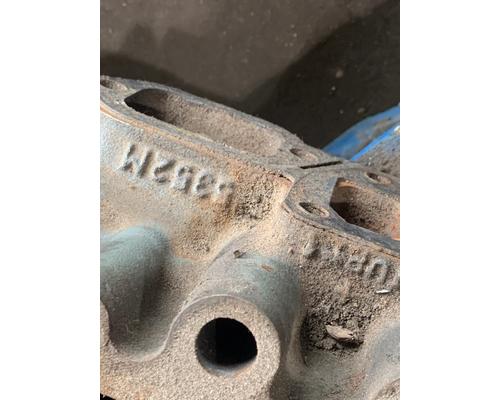 MACK E7 Cylinder Head