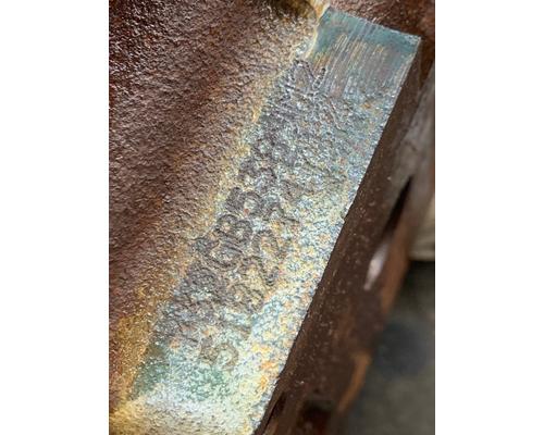 MACK E7 Cylinder Head