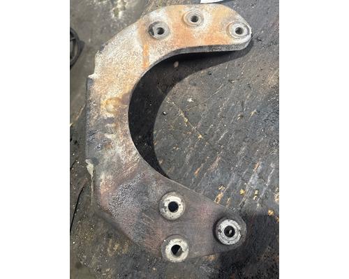 MACK E7 Engine Mounts