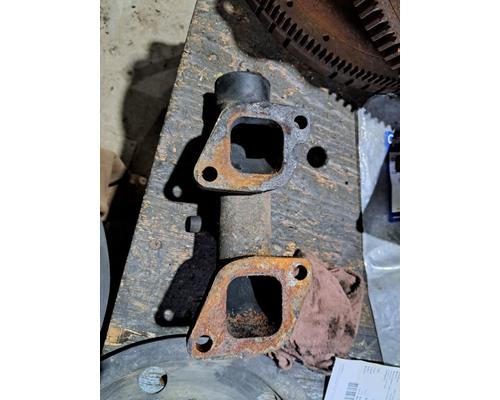 MACK E7 Exhaust Manifold