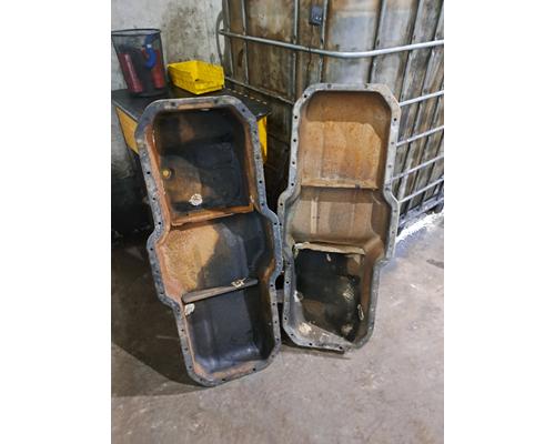 MACK E7 Oil Pan