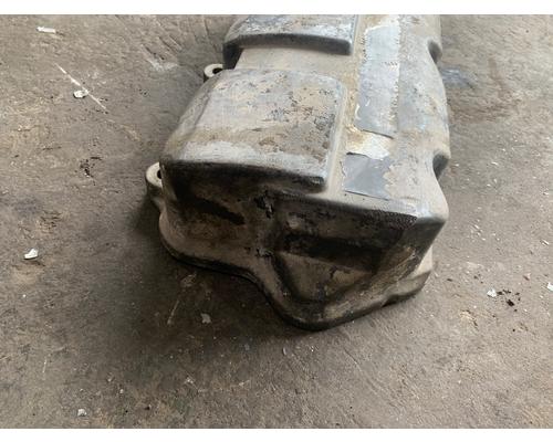 MACK E7 Valve Cover