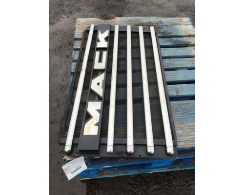 2018-mack-granite-grille #1477133