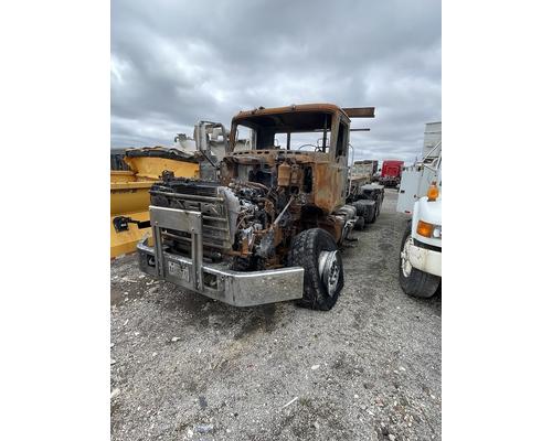 MACK GU813 Parts Vehicles