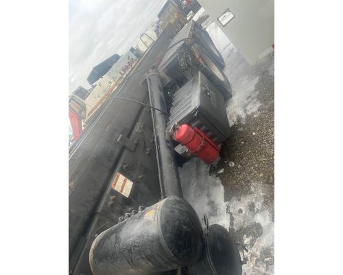 MACK GU813 Parts Vehicles