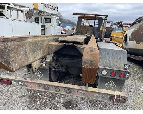 MACK GU813 Parts Vehicles