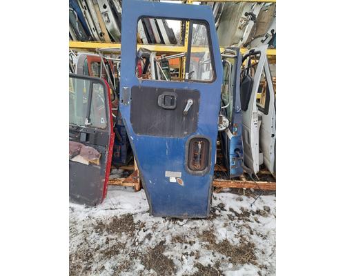 MACK LE613 Door Assembly, Front