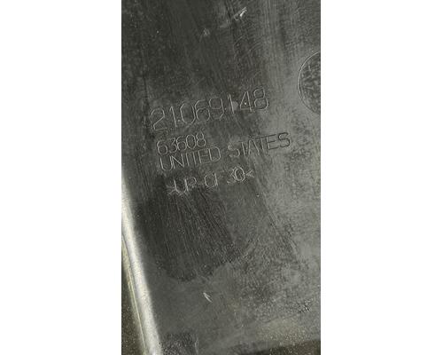 MACK MP10 Valve Cover