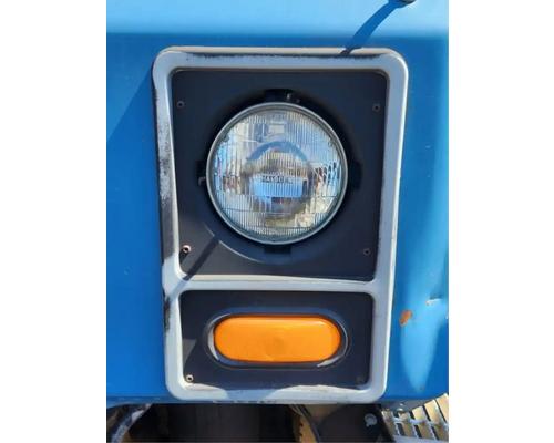 Mack MR688S Headlamp Assembly # Mack MR688S Headlamp Assembly #