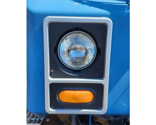 Mack MR688S Headlamp Assembly # Mack MR688S Headlamp Assembly #