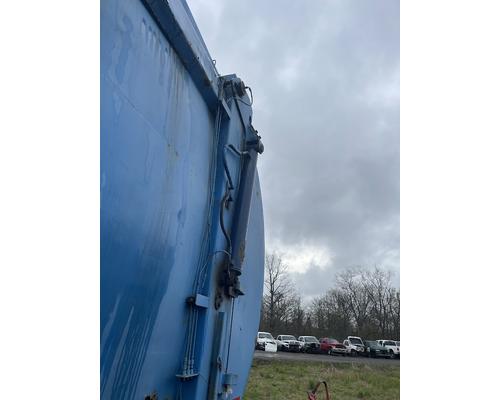 MACK MR688S Parts Vehicles