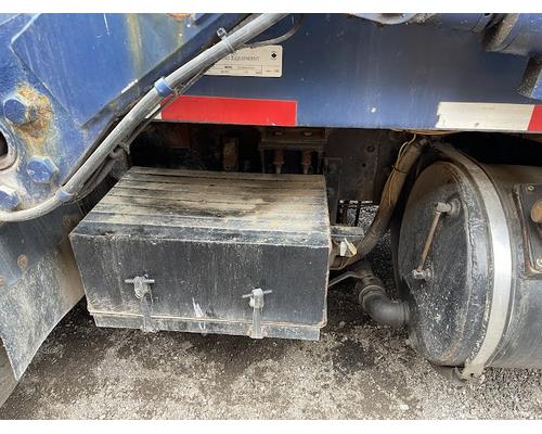 MACK MRU613 Complete Vehicle