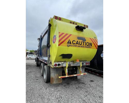 MACK MRU613 Dismantled Vehicles
