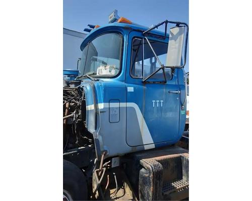 mack-rd685s-cab #1432744