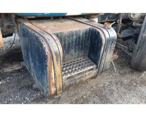 Mack RD685S Fuel Tank # Mack RD685S Fuel Tank #