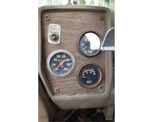  Mack RD685S Instrument Cluster #